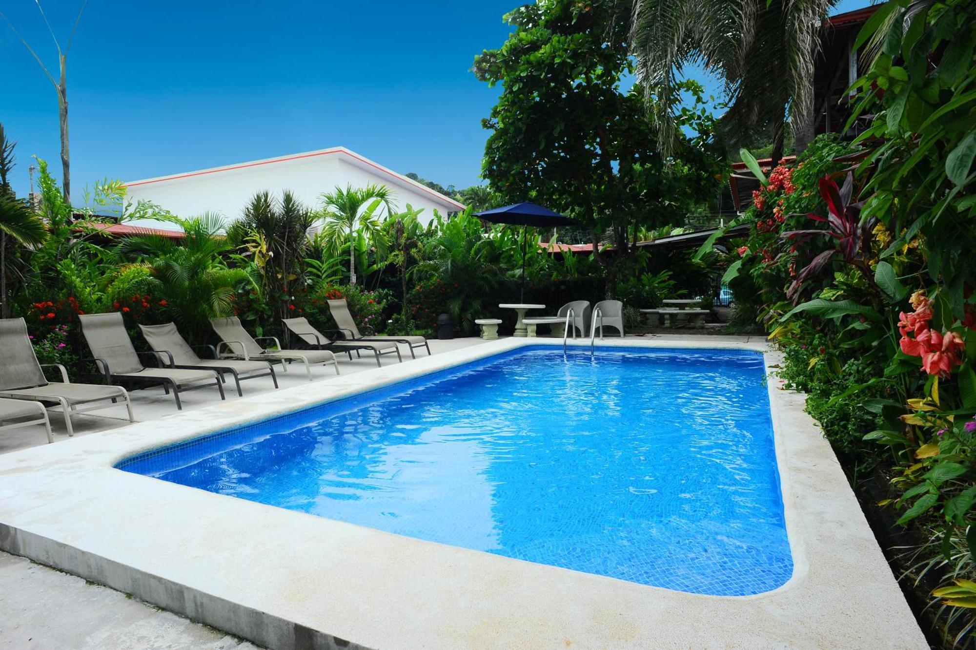 Private Fully Furnished Home At Wide Mouth Frog Hostel Quepos Εξωτερικό φωτογραφία